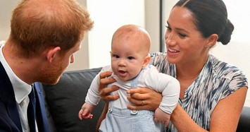 Những khoảnh khắc đáng yêu của con trai hoàng tử Harry vừa tròn 2 tuổi