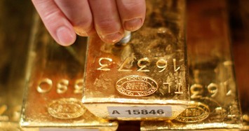 Giá vàng chiều 24/2: Giá vàng tăng phi mã, chạm mốc kỷ lục 49 triệu đồng/lượng