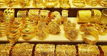 Giá vàng trong nước vượt ngưỡng 49 triệu đồng, đà tăng vẫn còn tiếp tục