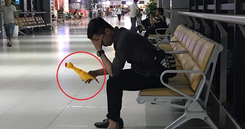 Cười lăn thanh niên bay từ Hà Nội vào Đà Nẵng để trả 'gà' cho người yêu cũ