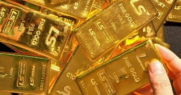 Giá vàng hôm nay: Giá vàng đi ngược thị trường chứng khoán 