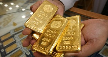 Giá vàng hôm nay: Giá vàng trong nước giảm thêm hơn 25.000 đồng mỗi lượng