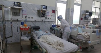 Bệnh nhân Covid-19 tại Bệnh viện Bệnh Nhiệt đới tăng