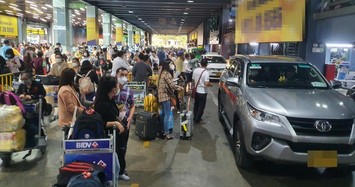 Thẳng tay 'chặt chém' ở sân bay Tân Sơn Nhất sau Tết Nguyên đán 