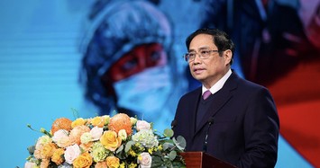 Thủ tướng Phạm Minh Chính: Nghiên cứu tiêm vaccine mũi 4, tăng cường quản lý bệnh nhân Covid-19 tại nhà