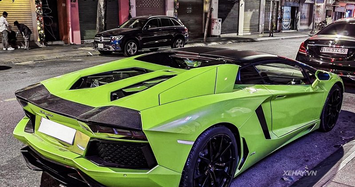 Chi tiết Lamborghini Aventador Roadster xanh cốm giá hơn ở Sàu Gòn