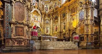 Kinh ngạc nhà thờ dát 7 tấn vàng ở Ecuador nổi tiếng nhất thế giới 
