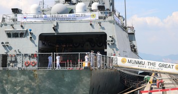 Tàu khu trục của hải quân Hàn Quốc thăm Đà Nẵng