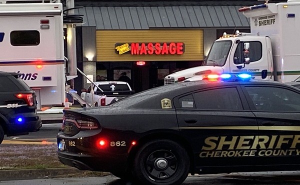 Hiện trường xả súng vào tiệm massage ở Mỹ khiến 6 người gốc Á thiệt mạng 