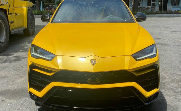 Lamborghini Urus Pearl Capsule màu hiếm về Việt Nam