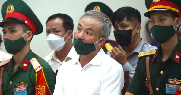 Trùm buôn lậu xăng dầu Phan Thanh Hữu: 'Thi thoảng chi 200 triệu cho cựu Thiếu tướng đi chơi golf' 
