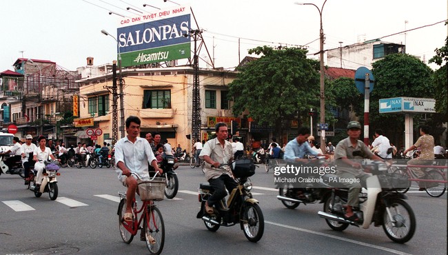 Cuộc sống ở Việt Nam thập niên 1990 cực thú vị 