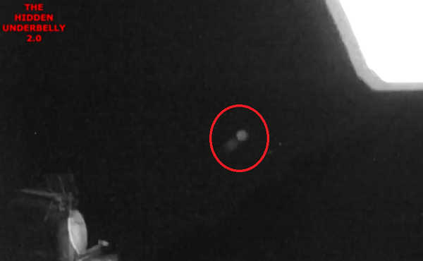 UFO hình tròn âm thầm theo dõi con người ở Tây Ban Nha?