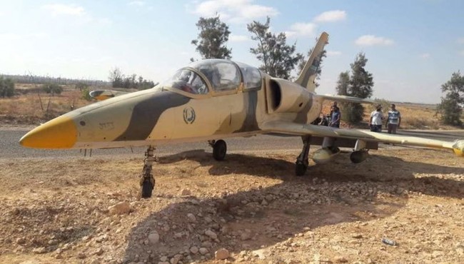 Chiến đấu cơ Libya bất ngờ hạ cánh khẩn cấp ở Tunisia, phi công bị bắt giữ