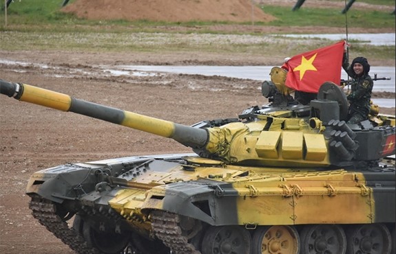 Đội tuyển xe tăng Việt Nam xếp thứ 2 trong ngày đầu đua tài