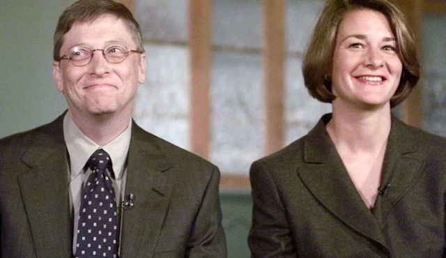 Bill Gates thành tỷ phú lúc 31 tuổi, đời ông tiếc nuối điều gì? 