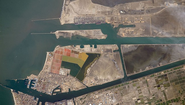Những điều thú vị về kênh đào Suez nơi tàu Ever Given bị mắc kẹt 