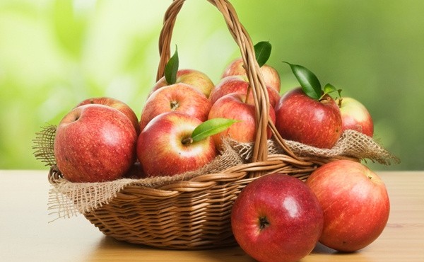 Để bụng đói ăn táo vào buổi sáng có nhiều lợi ích bất ngờ
