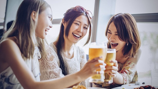 Đỏ mặt khi uống rượu, nguy cơ mắc ung thư cao hơn