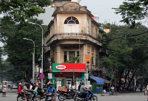 Đại gia Sài Gòn xưa sở hữu dinh thự 4 mặt tiền “độc nhất vô nhị” 