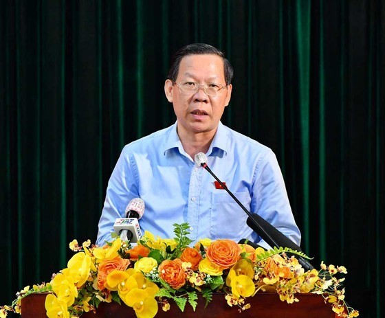 Chu tich nuoc Nguyen Xuan Phuc: Xu ly nghiem tieu cuc trong y te, cham lo y te co so-Hinh-2