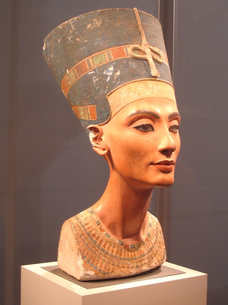 Xon xao vu tim thay xac uop nu hoang Nefertiti-Hinh-6