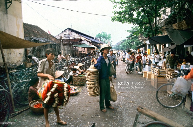Giao thong o Ha Noi nam 1989 cuc thu vi qua ong kinh nguoi Phap-Hinh-6