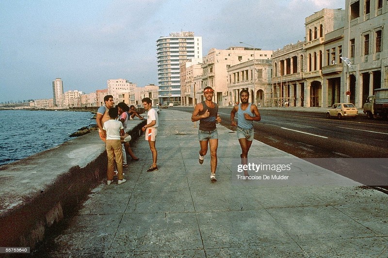 Cuoc song nhon nhip o thu do Cuba nam 1988-Hinh-11