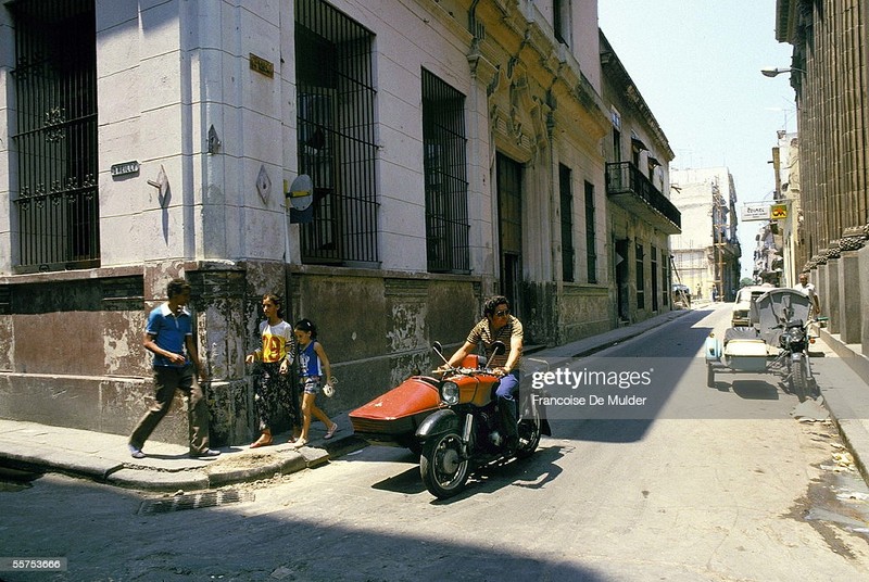 Cuoc song nhon nhip o thu do Cuba nam 1988-Hinh-3