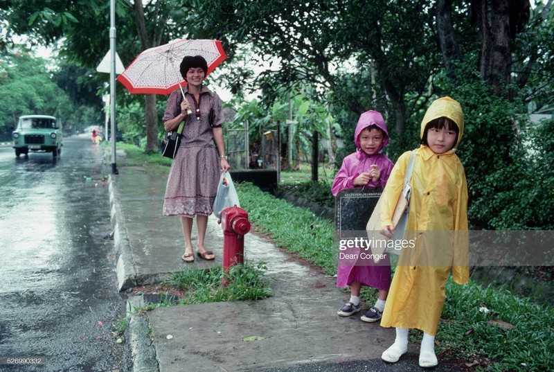 Singapore thap nien 1980 cuc soi dong qua ong kinh nguoi My-Hinh-3
