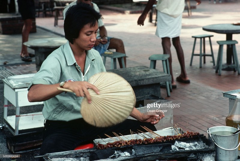 Singapore thap nien 1980 cuc soi dong qua ong kinh nguoi My-Hinh-6