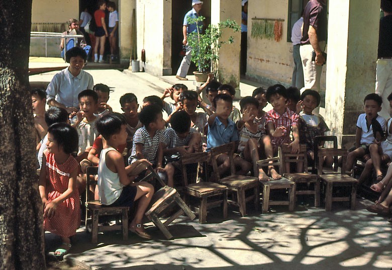 Thanh pho Tham Quyen nam 1980 duoi goc nhin la-Hinh-11