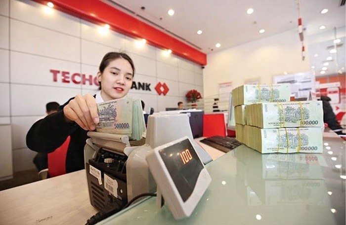 Techcombank huy dong khoan vay hop von nuoc ngoai toi 800 trieu USD