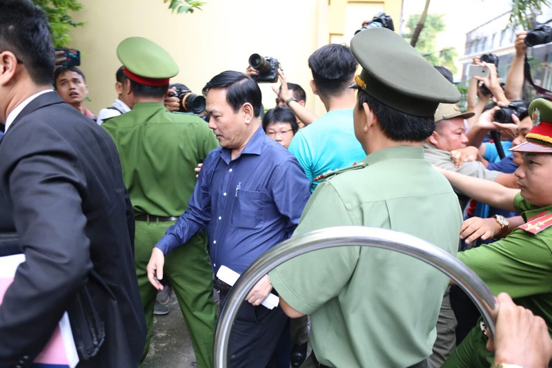 Nguyen Huu Linh dam o be gai lanh 1 nam 6 thang tu