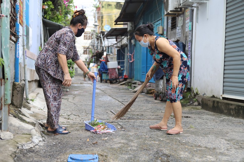 Canh thao do cac rao chan o TP HCM truoc ngay 'binh thuong moi'-Hinh-4