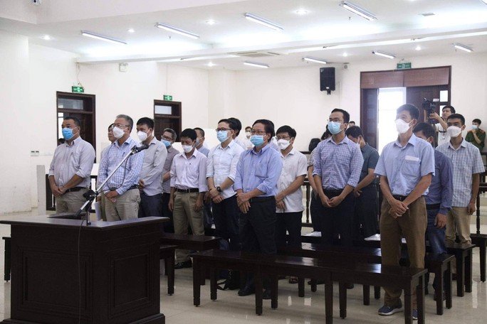 Vu an cao toc Da Nang - Quang Ngai: Nhieu giam doc hau toa