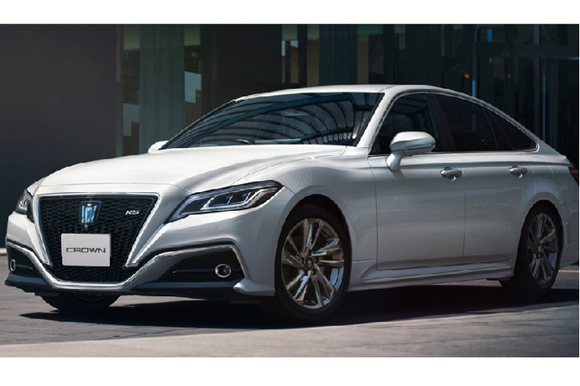 Chi tiet xe sang Toyota Crown 2021 gia hon 1 ty dong