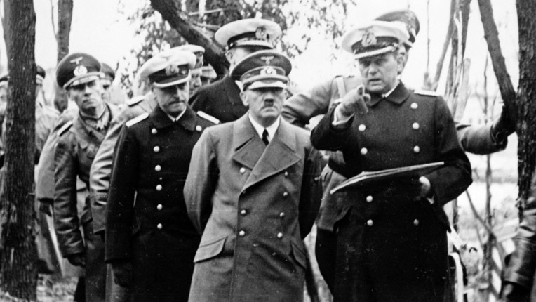 Vi sao Franz Halder lieu linh len ke hoach am sat Hitler?-Hinh-9