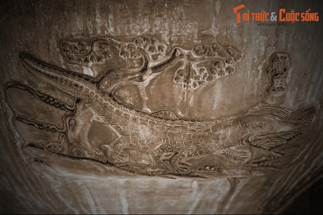 Cac loai vat trong Sach Do xuat hien tren Cuu Dinh nha Nguyen-Hinh-8